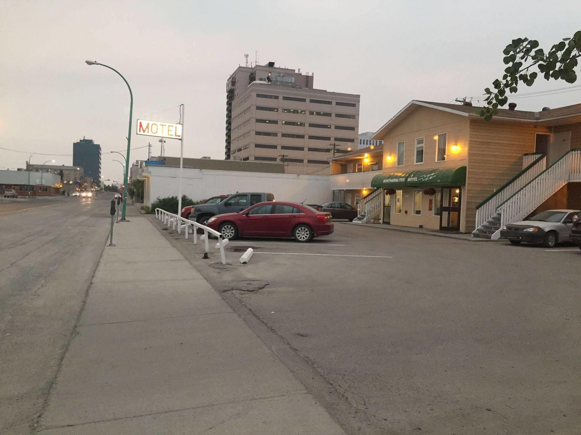 Northern Lites Motel Yellowknife Ngoại thất bức ảnh